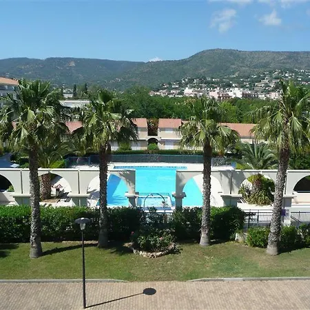D'azur 2 311 Climatise דירה